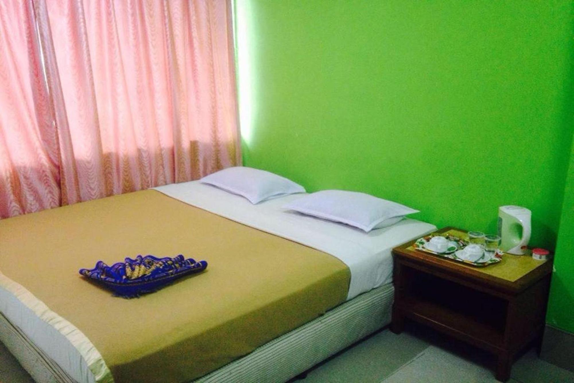 F Hotel Bayan Lepas Kültér fotó